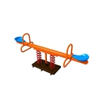 Large fitness seesaw